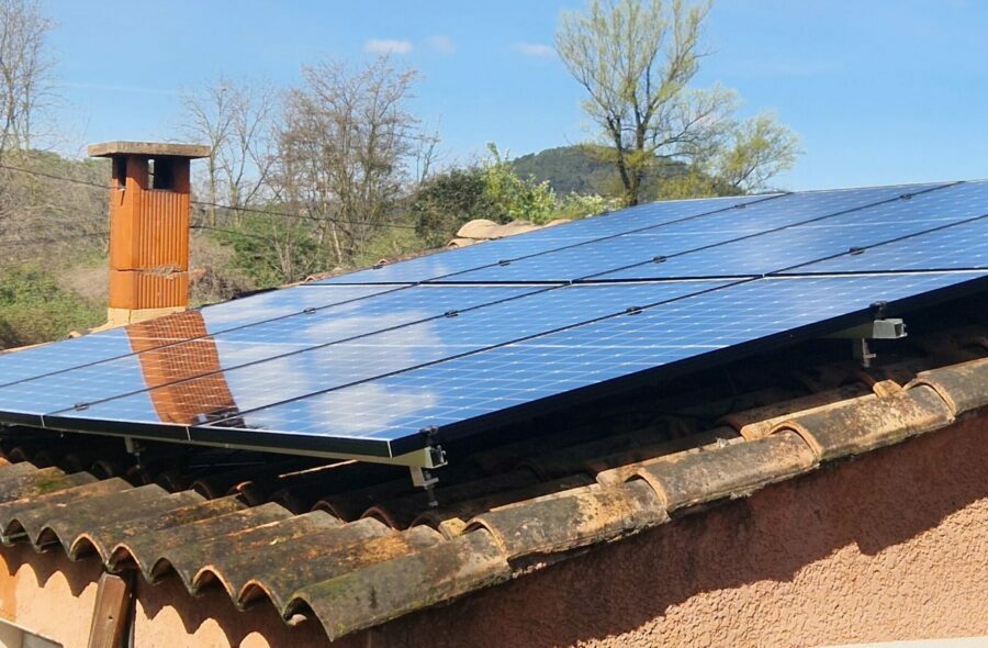 panneaux solaires panneaux solaires