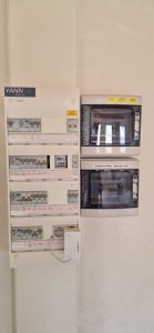 Installation photovoltaique de 8kw avec stockage batteries avec système retrofit Back up si Absence du réseau EDF